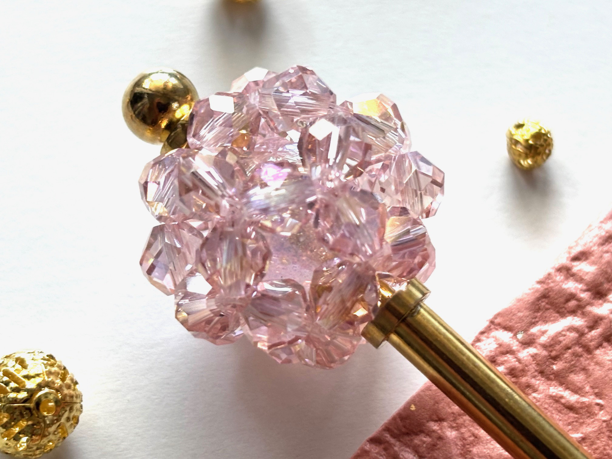 かんざし　氷砂糖の様なビーズボール　ピンク　クリア　透明　涼しげ　夏　ガラス　一本挿し　一本簪