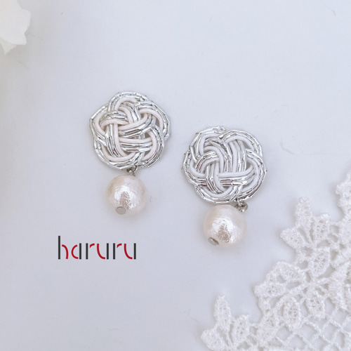 水引とコットンパールのピアス イヤリング 【シルバー×ホワイト】成人