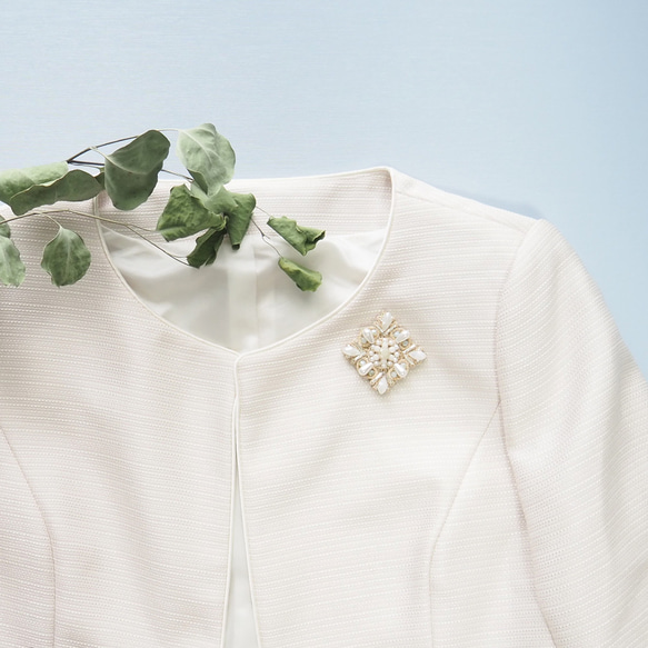 【特集掲載】パールとビーズがきらめくクラシカルブローチ｜セレモニーにも映える上品アクセサリー（マグネット変更可） 3枚目の画像