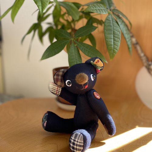 ユニークな癒し系テディベア＊ tehepero・bear (ネイビー/14cm