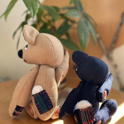 ユニークな癒し系テディベア＊ tehepero・bear (ネイビー/14cm