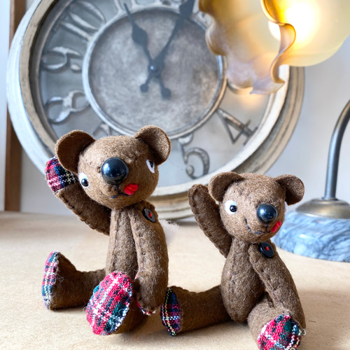 【t】小さいテディベア　14cm ユニークな癒し系テディベア＊ tehepero・bear (ネイビー/14cm