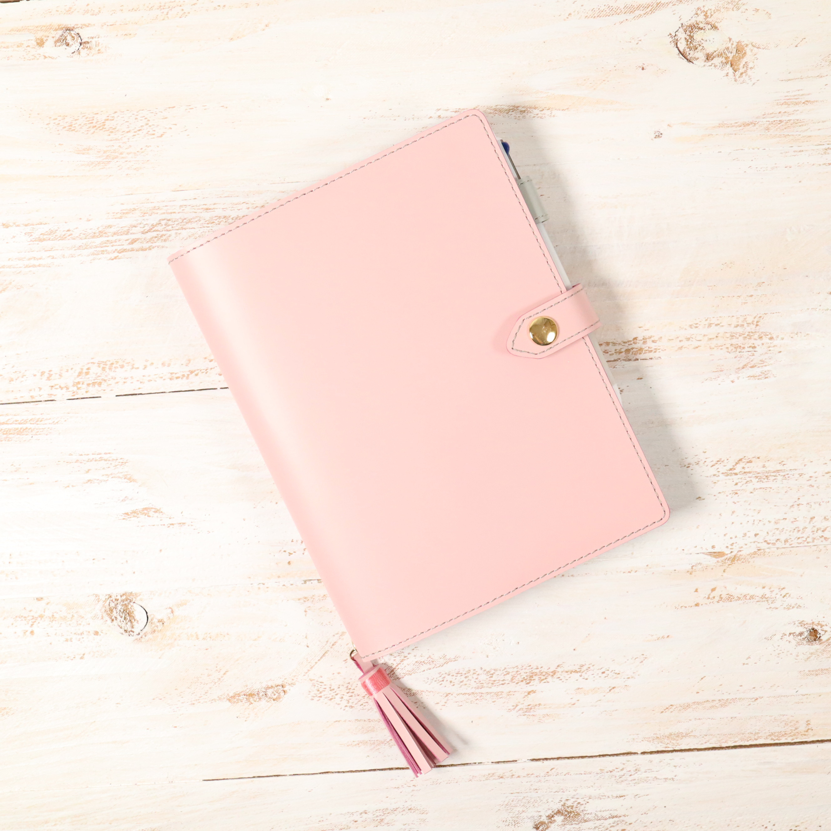 ご確認用　牛革 桃色　B6 手帳カバー　本革　ダークチョコ　ハート　ピンク B6 牛革 可愛い 手帳カバー ばねホックのベルト さくら色ペールグレー