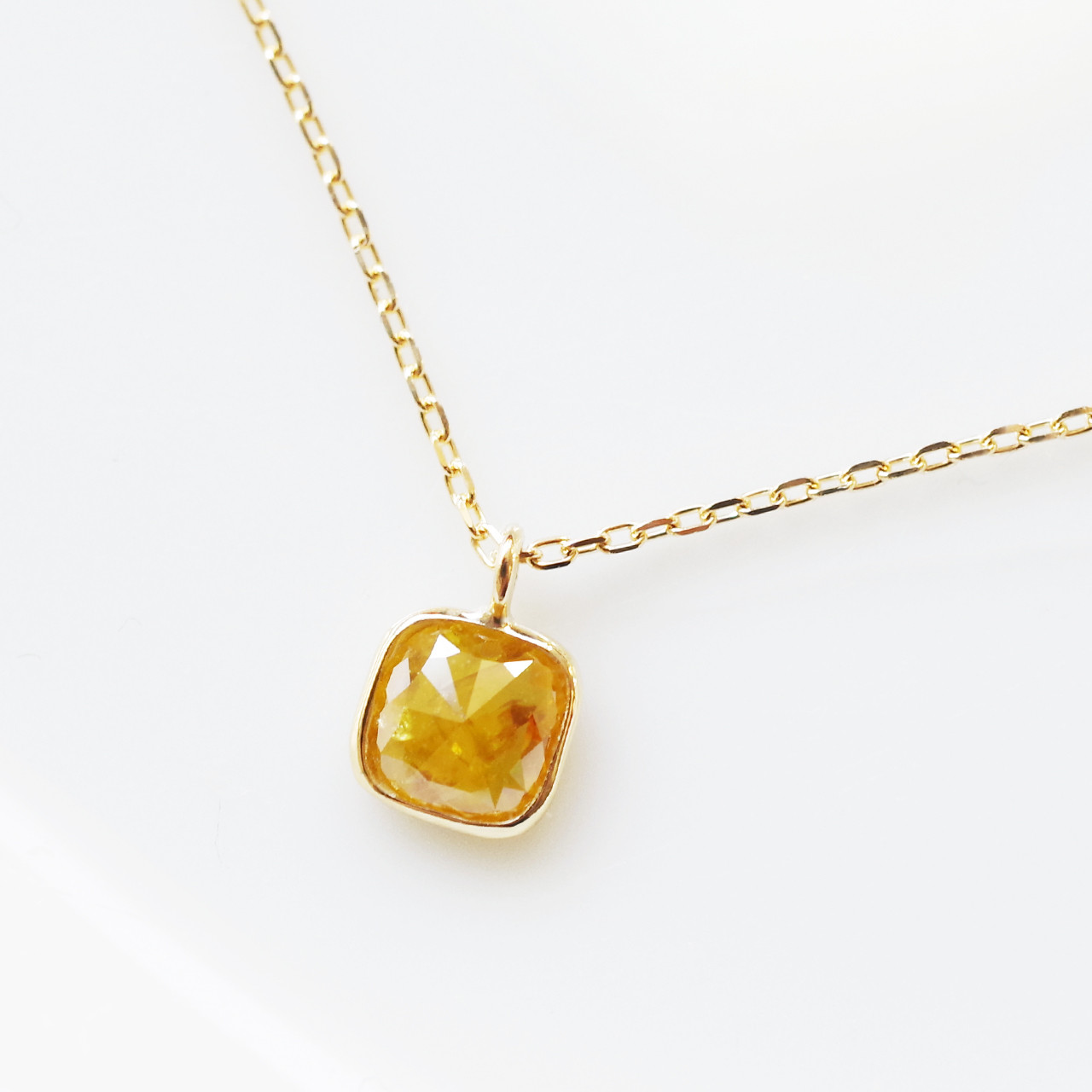 K18 イエローダイヤモンド 0.37ct ネックレス【1点物】