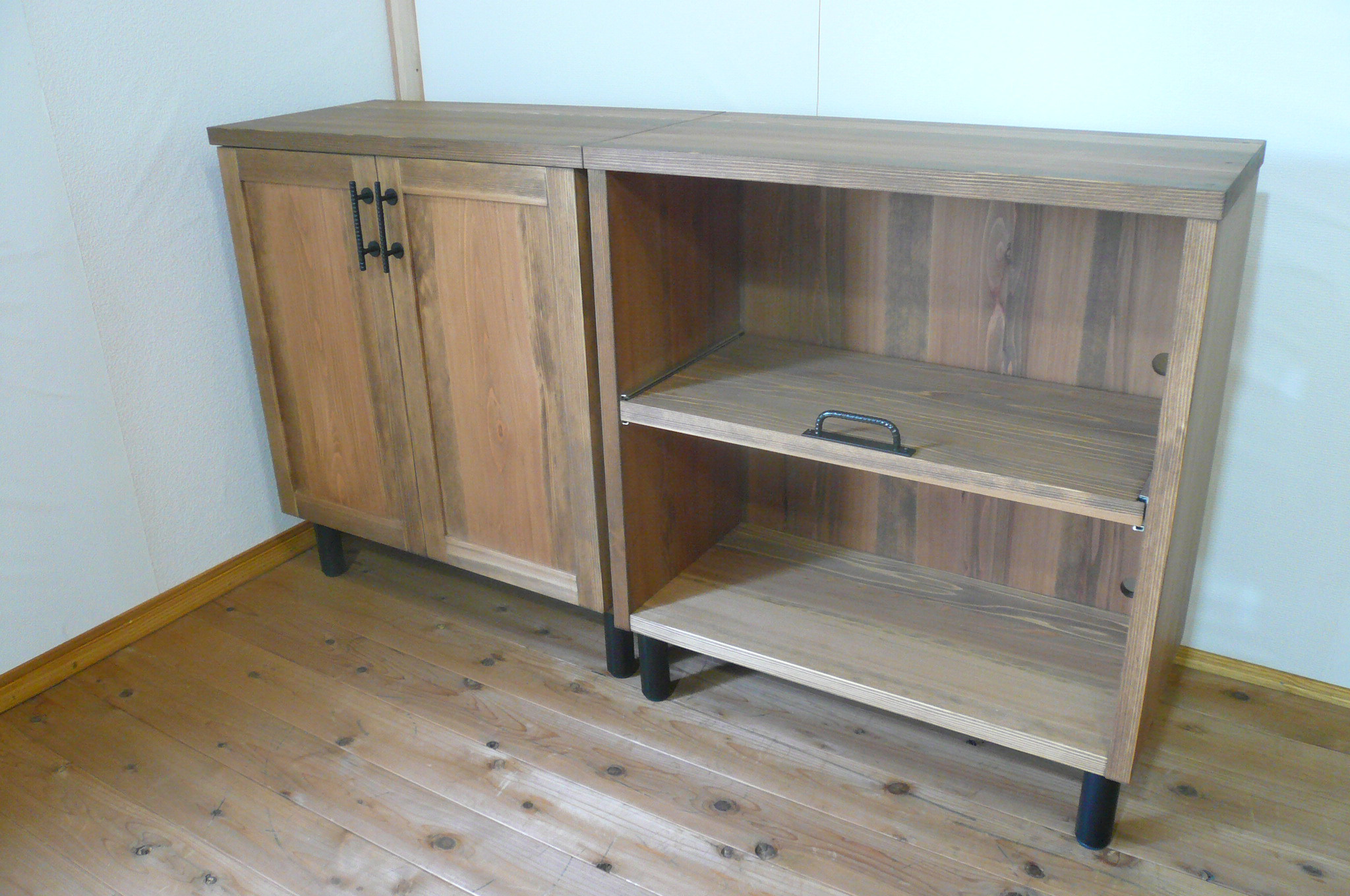 新生活応援キャンペーン　キャビネット収納棚+オープン棚【スライド棚付き】杉無垢材　２分割タイプ