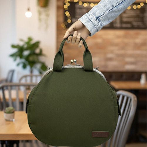 5.受注制作/送料込 ブラックがま口リュック&ショルダー 背中で口が開き