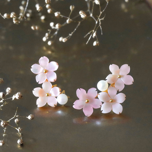 桜咲くピアス(14kgf) ピアス（スタッド・一粒） attar 通販