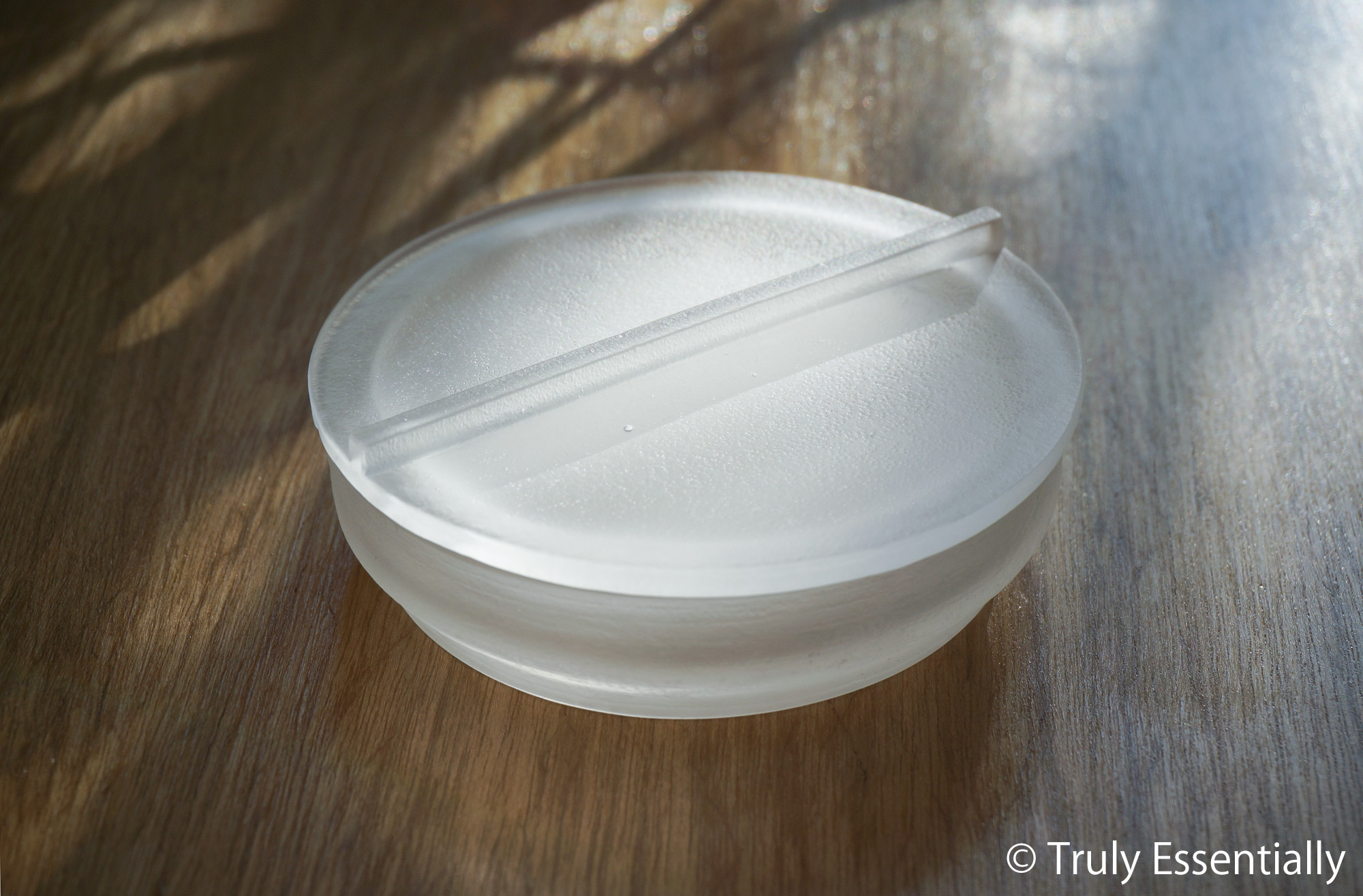 無色のガラス -「 The Vessel of Light - 月明かりのうつわ 」● 蓋付き・直径11cm