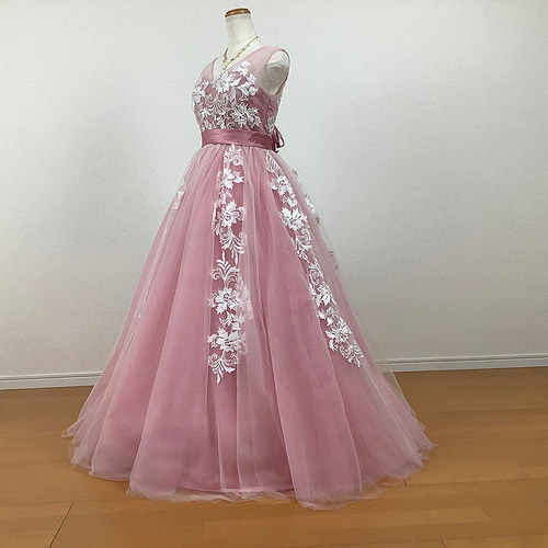 くすみピンク　ウェディングドレス　結婚式　二次会　ウエディングフォト　演奏会 カラードレス ピンク 結婚式 二次会 ウエディングドレス 発表会