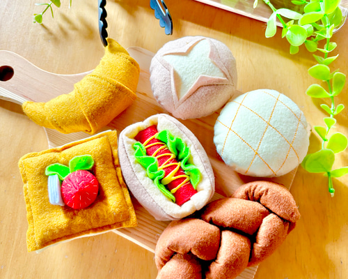 トングでパンをつかみたい✨お子様のその願い叶えます‼︎ おままごと