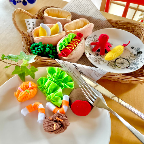 うちの子天才っ⭐︎作って遊ぼう‼︎おままごと☆フェルトのホット