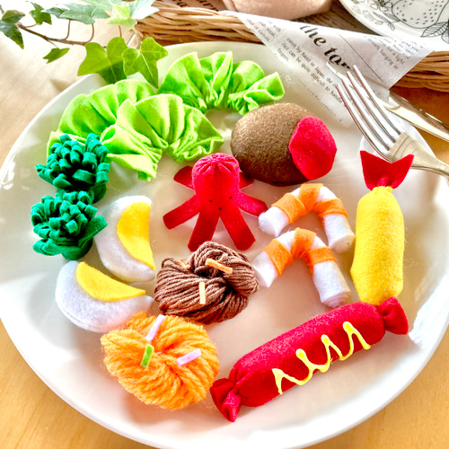 おままごと フェルト ☆期間限定セール☆ トングなし‼︎おままごと☆フェルトのパン屋さん おもちゃ・人形