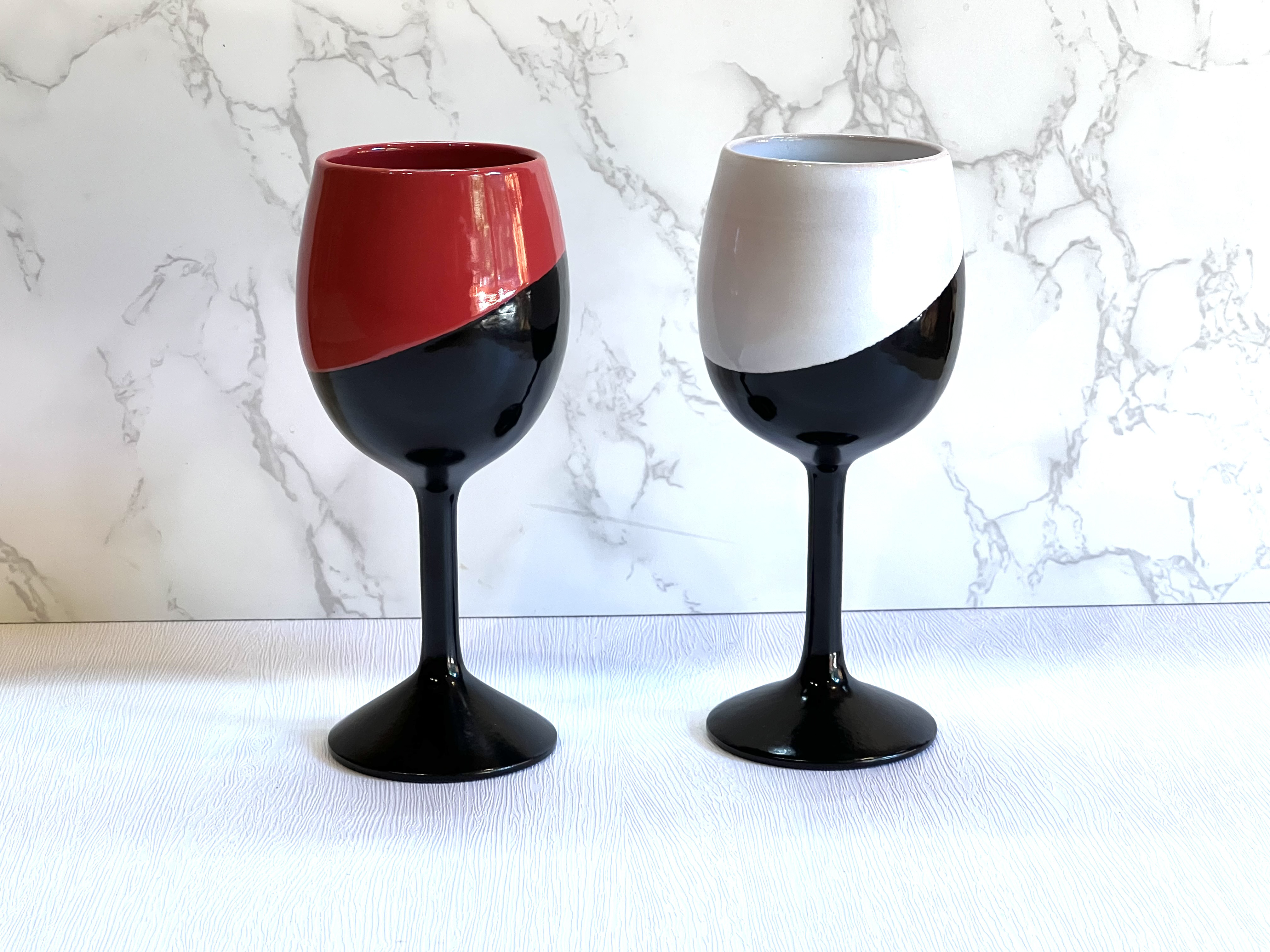 お酒が美味しくなる萩焼「SAKE CUP」 萩酒杯 　赤黒・白萩ペア