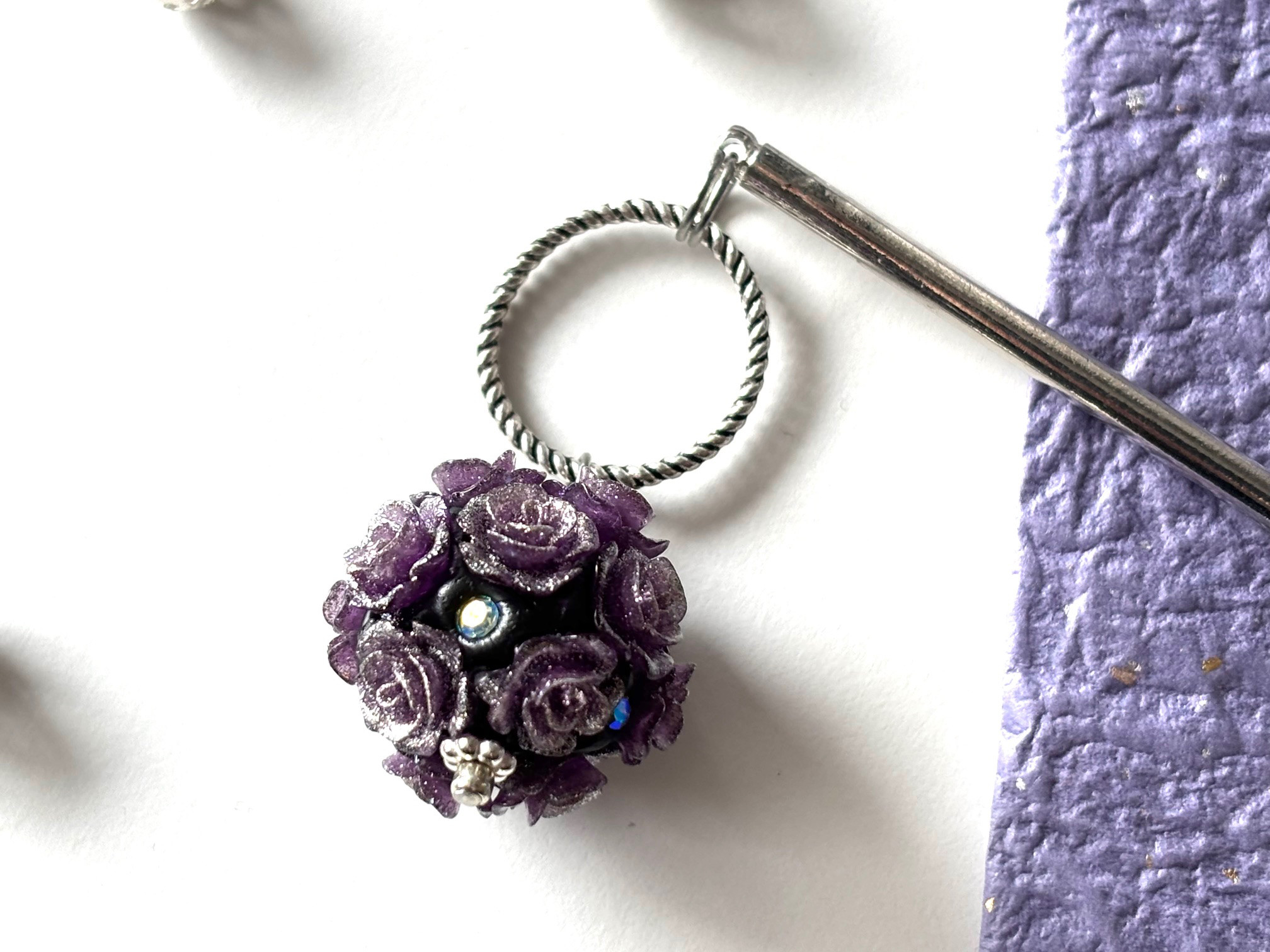 かんざし　薔薇のブーケの様なボールビーズ　紫　パープル　ばら　バラ　ローズ　花　春夏　一本挿し　一本簪