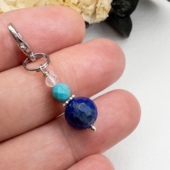 身を護る幸運のお守り ラピスラズリ ターコイズ チャーム イヤホンジャック ストラップパーツ 変更可能 c-079s3 4枚目の画像