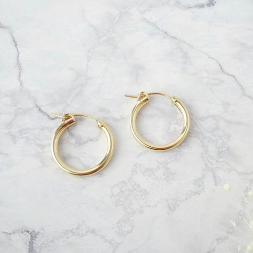 ゴールドフープピアス 片耳用 18金ゴールドフープピアス 上質素材 ♢K18 / K14YG イエローゴールド