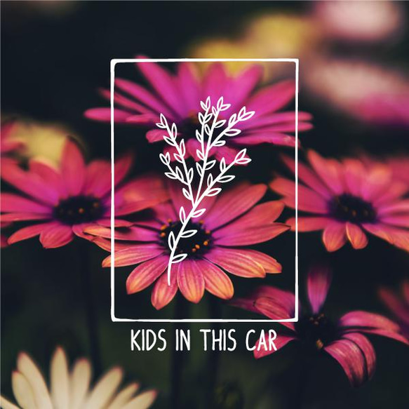 [KIDS IN THIS CAR] 車貼 第1張的照片