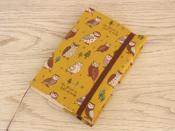 【文庫本】ゴムバンド栞付ブックカバー 手帳カバー★ふくろう★綿麻★マスタード 4枚目の画像