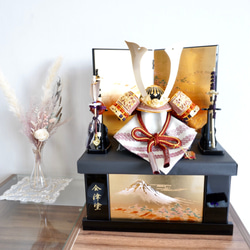 五月人形　紅10号兜金富士収納飾り 2枚目の画像