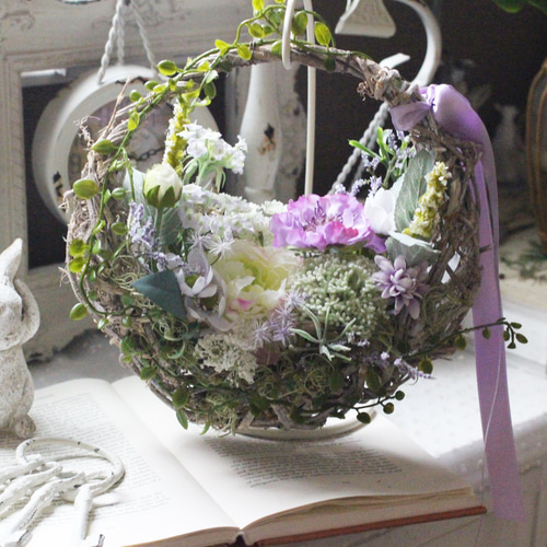 パープルフラワーのバッグリース リース petit chocolat 通販 8429890