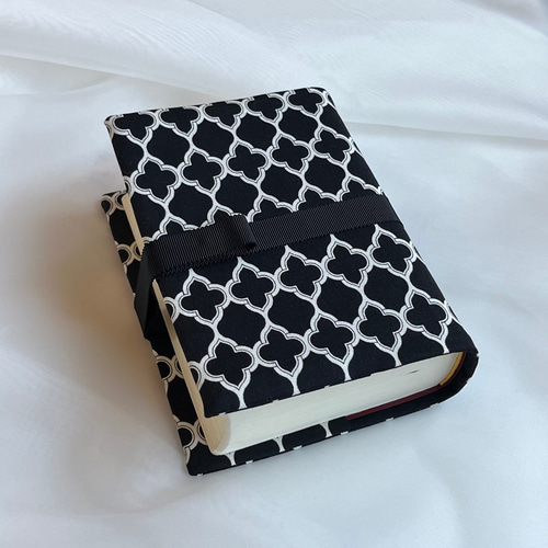 6色から選べる＆豊富なサイズ！聖書カバー スナップボタンでしっかり