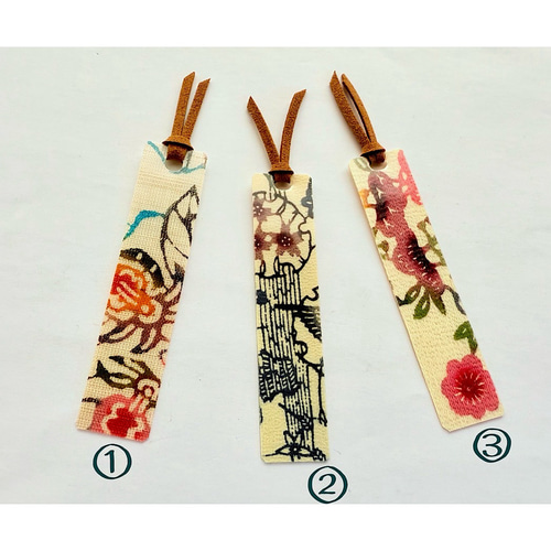 2026年限定モデル発表！薄くて使い易い沖縄の本物の紅型で作った栞