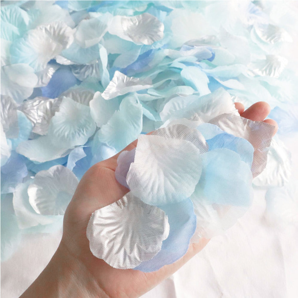 フラワーシャワー 約1000枚 結婚式 ウェディング 造花 花びら たっぷり  5色 青 白 シルバー【アクアマリン 】 3枚目の画像