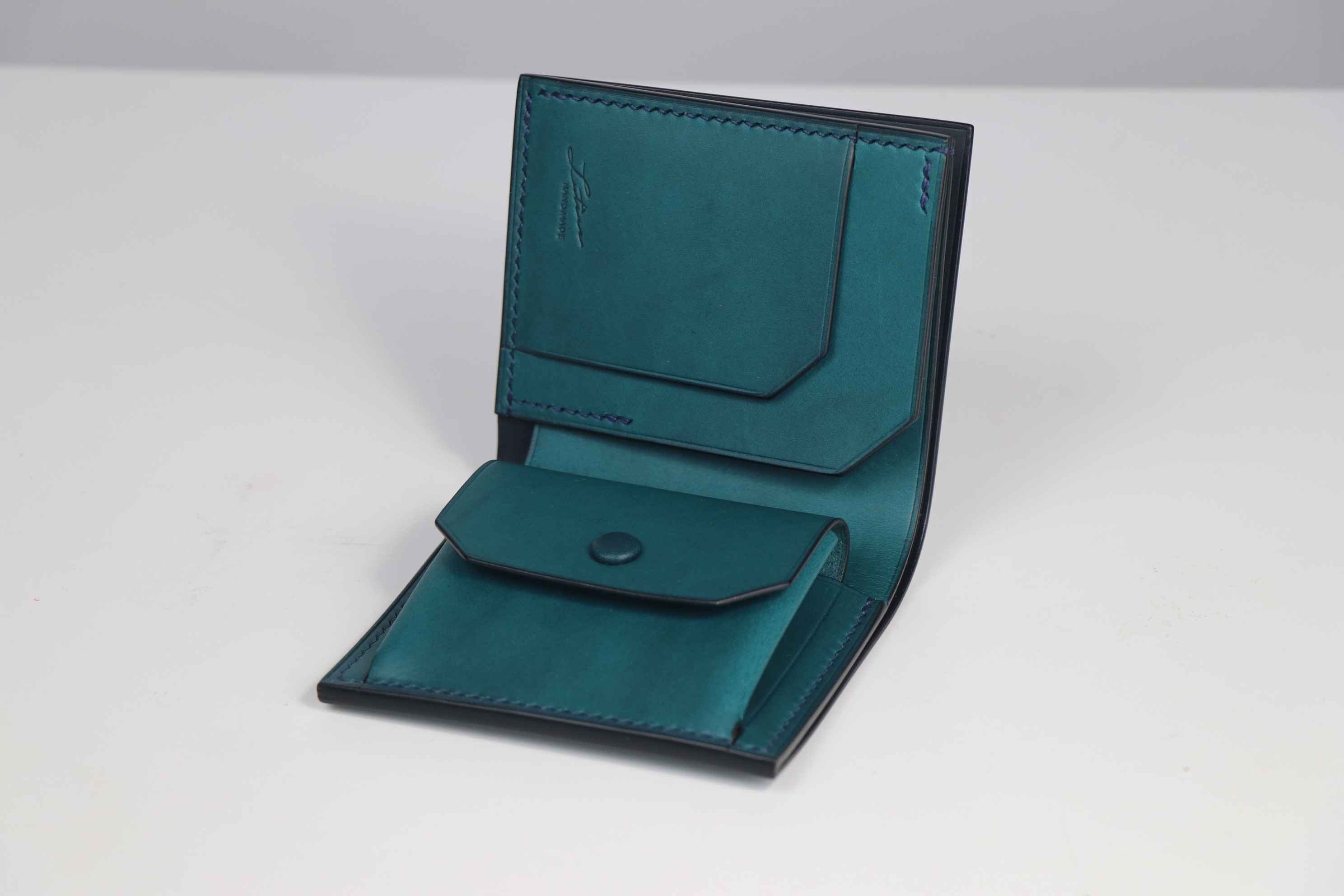 spina/コンパクト財布