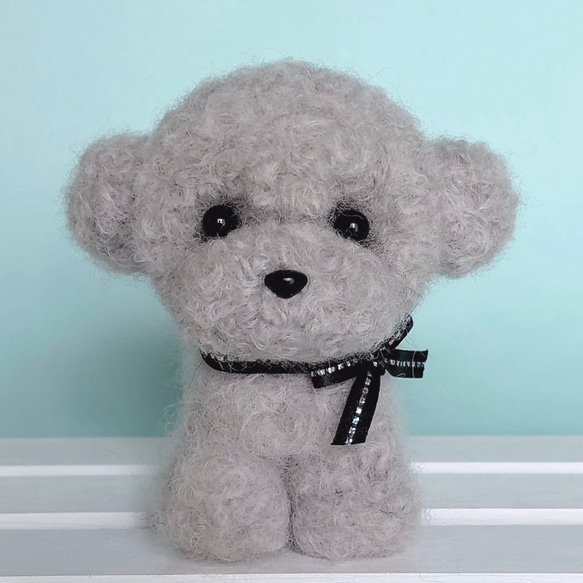 トイプードル（シルバー グレー）の羊毛フェルト 犬 羊毛フェルト chai