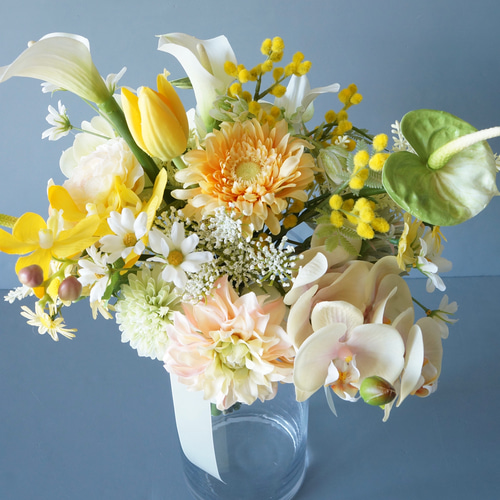 ●ウェディングブーケ　アマランサス　チューリップ　胡蝶蘭　造花　アンスリウム ○ウェディングブーケ アマランサス チューリップ 胡蝶蘭 造花