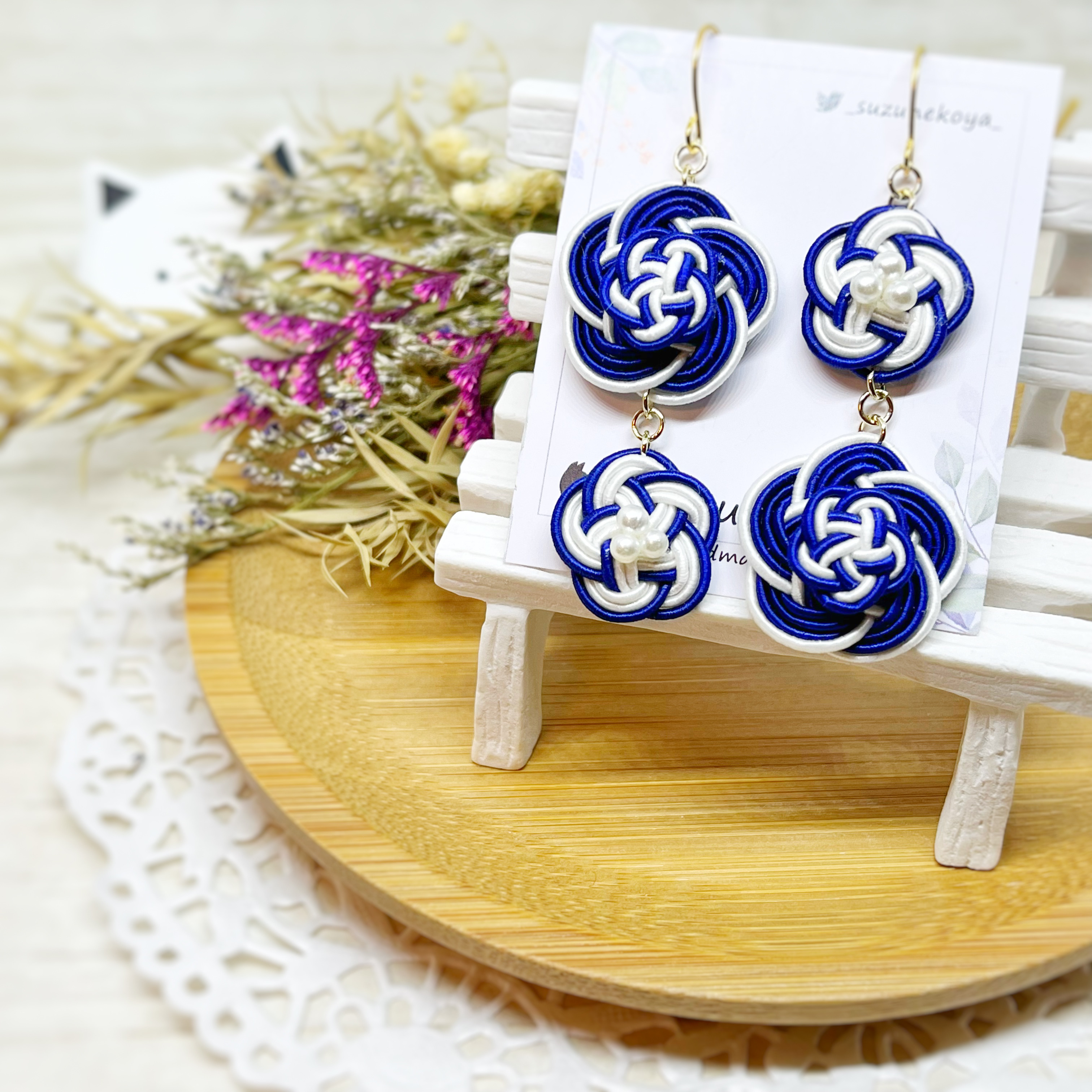 ねこ　猫　梅結び　レジン　花　祭り　水引　祭り　ピアス　イヤリング ฅ❤️