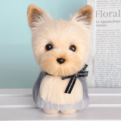 ヨークシャテリアの羊毛フェルト　犬 2枚目の画像