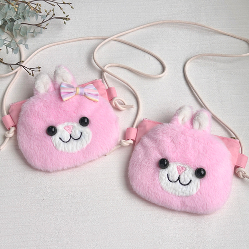 受注制作※【ファスナー付き】うさぎのふわふわポシェット(キッズ) 雑貨