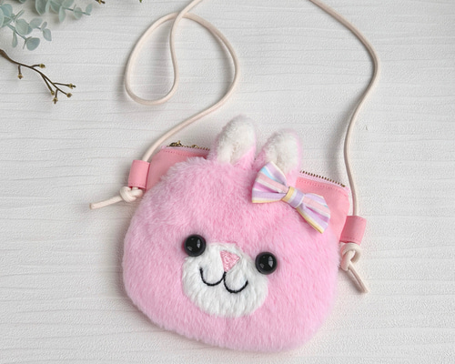受注制作※【ファスナー付き】うさぎのふわふわポシェット(キッズ) 雑貨
