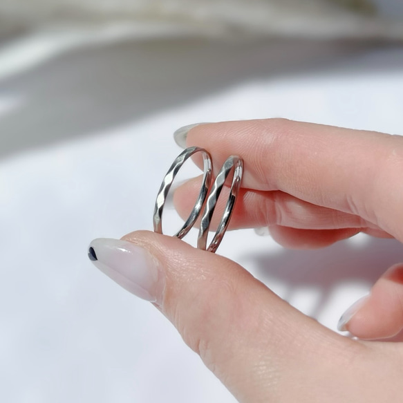 『特別な日に贈るジュエリー』 シルクマット加工 刻印 リング マリッジリング 指輪 ステンレス 金属アレルギー対応 4枚目の画像
