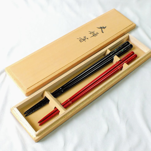 螺鈿平文蒔絵石目塗夫婦箸「幾何学文様」 木製漆塗（24053002） 箸