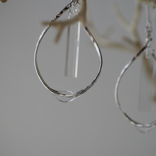 ゆらり 解氷」イヤリング/ピアス ピアス（フック・チェーン） IRO LAB
