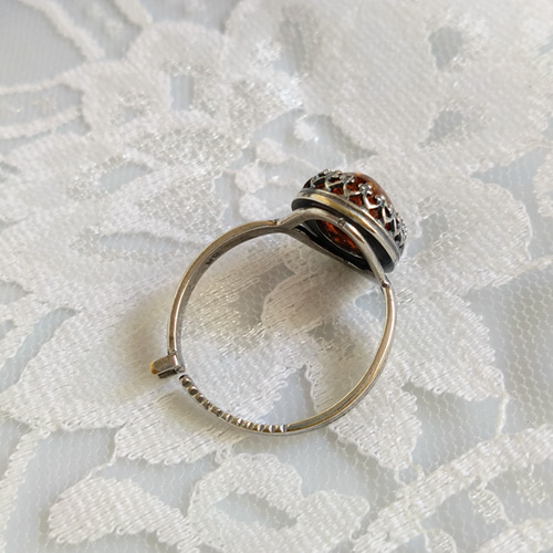 バルト海産 天然琥珀 バルティックアンバー ring（SV925