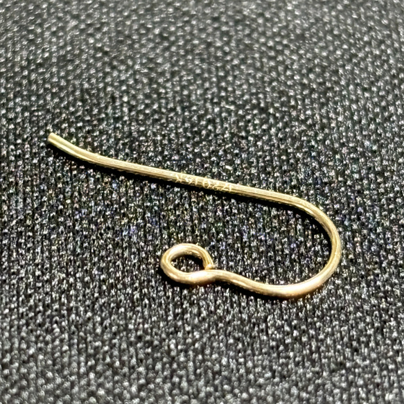 2ペア〜〈14kgf〉極細 シンプル フック ピアス　0.51mm 刻印あり 6枚目の画像