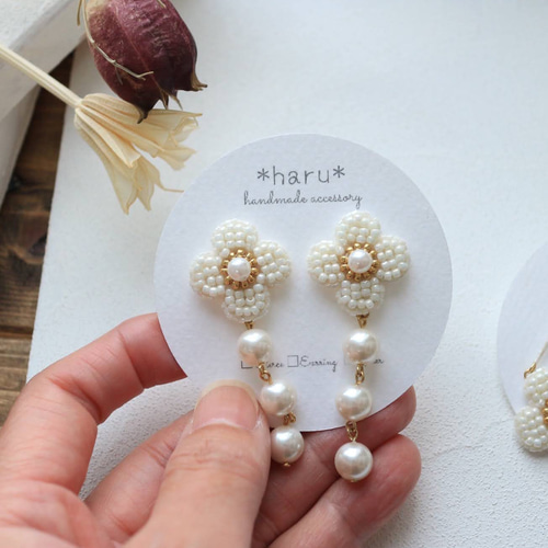 ✨4点おまとめ ✳️オリーブ雫ビーズ刺繍 ピアスorイヤリング