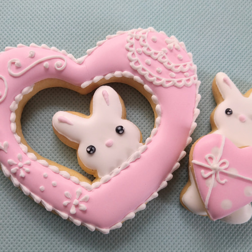 身体に優しいアイシング」白砂糖不使用ウサギちゃんの大きなハートの