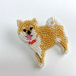 お散歩柴犬さん ブローチ ビーズ刺繍　オートクチュール刺繍 5枚目の画像