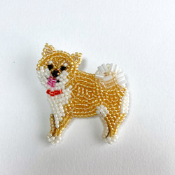 お散歩柴犬さん ブローチ ビーズ刺繍　オートクチュール刺繍 3枚目の画像