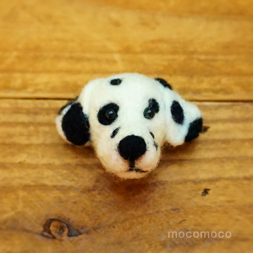 フェルティングバッチ・ダルメシアン ☆羊毛フェルト☆あかころ  