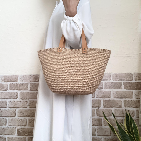 シンプルな麻ひものバック 2枚目の画像