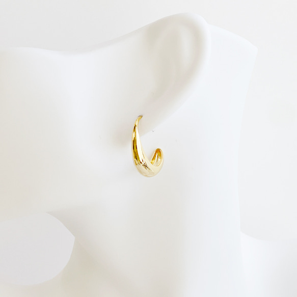 ych01 【1對】約24mm水滴形16KGP金鉤耳環 第4張的照片