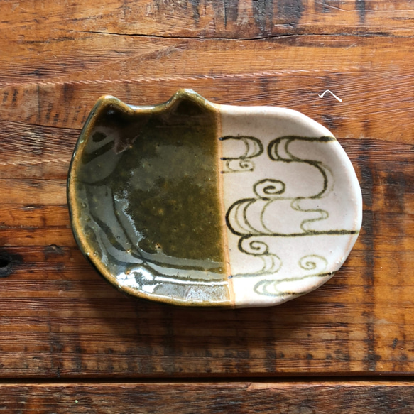 和柄のネコ豆皿　<ヨコ> 8枚目の画像