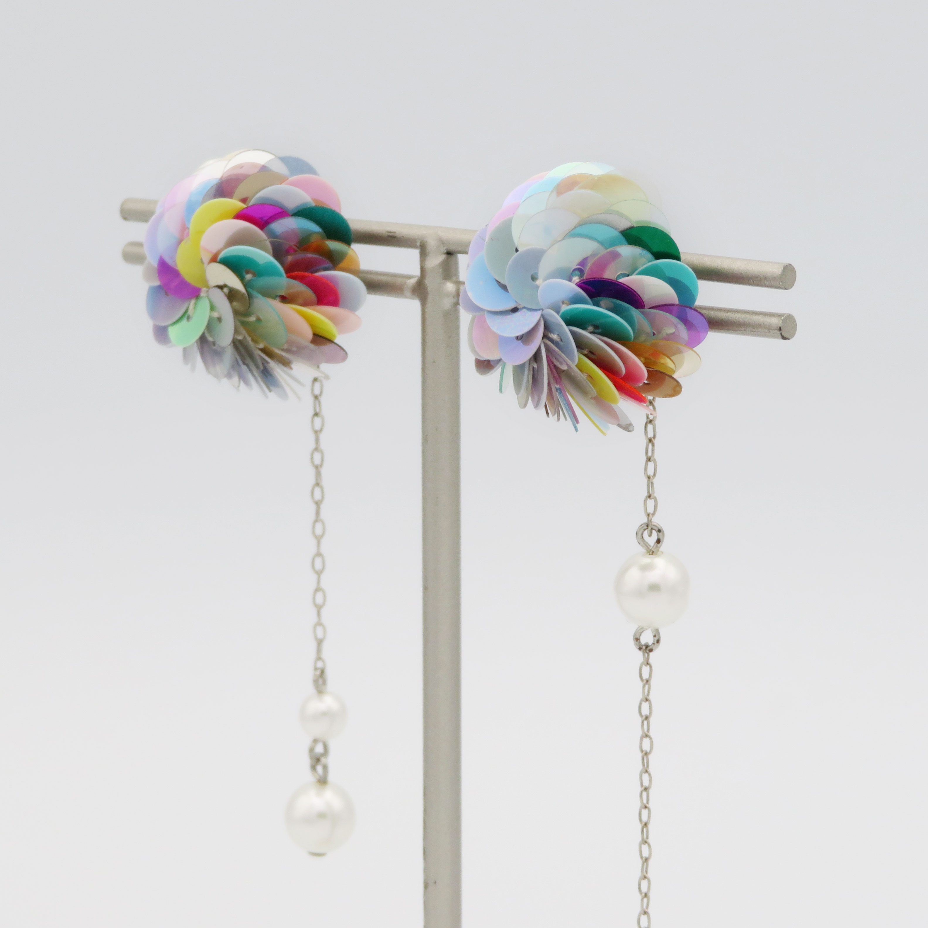 スパンコールピアス＜art プチ>GR