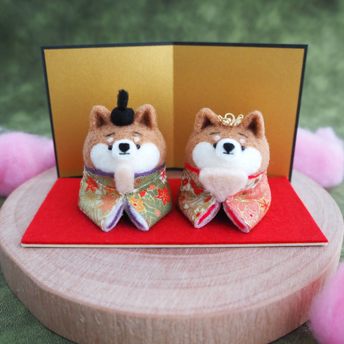 受注制作】ひなまつり ‐桃の節句‐ まゆ柴犬の雛人形セット 和柄タイプ