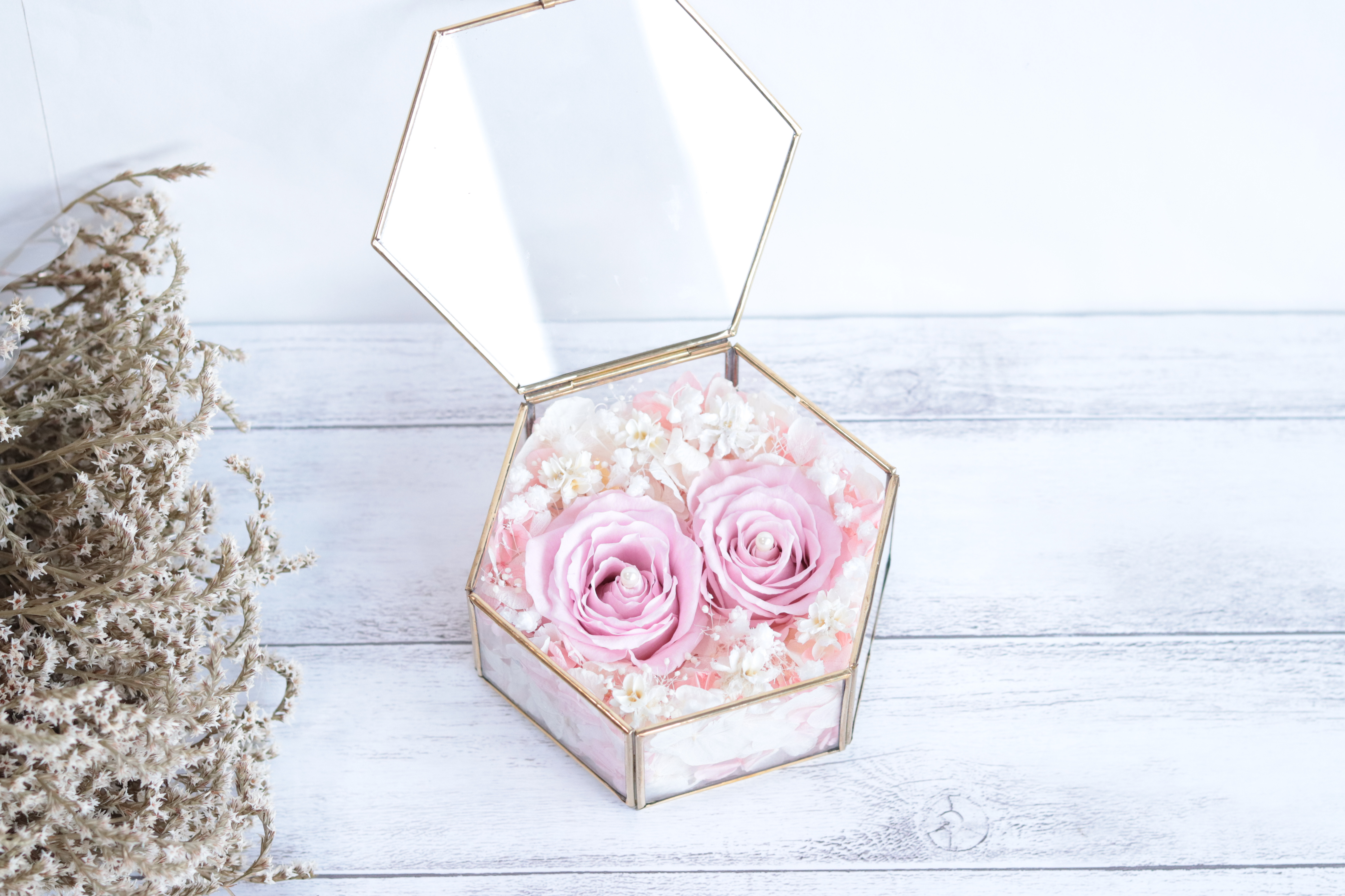 自分で選べるセミオーダー＊大輪のバラのアンティークガラスのリングピローＭサイズ